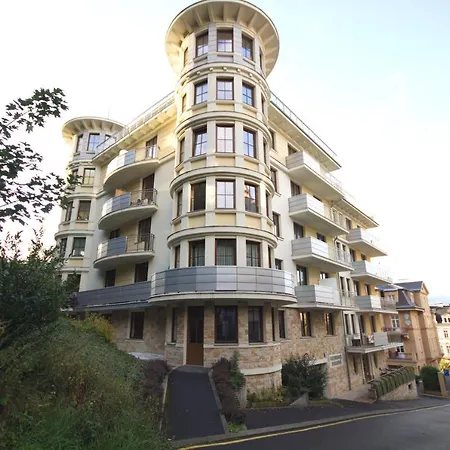 Apartment Svahova Карловы Вары Экстерьер фото