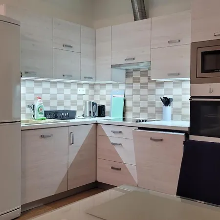 Apartment Svahova Карловы Вары Экстерьер фото